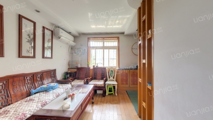 田家花园C区二手房实景图