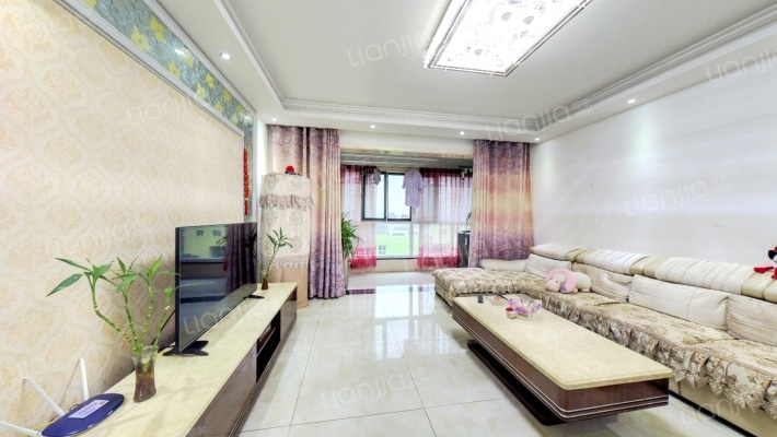 天地新城  满两年  诚意出售  精装修-客厅