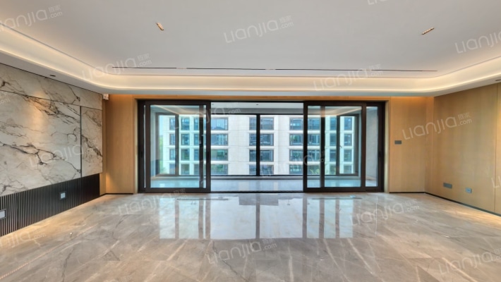 金基瞻月府二手房实景图