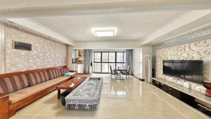 保利花园三期二手房实景图