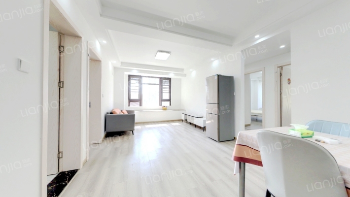 望宸名邸A区二手房实景图