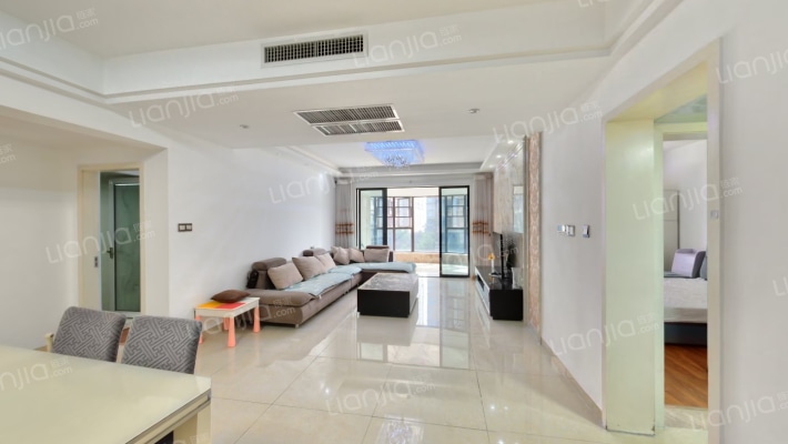 红橡华园二手房实景图