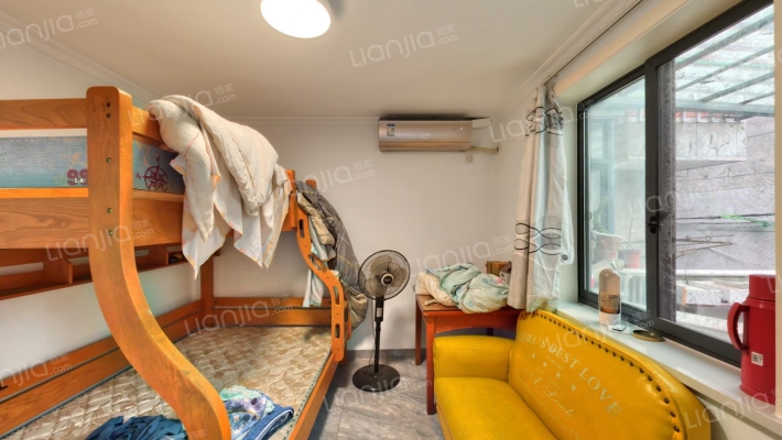 梨花巷8号二手房实景图