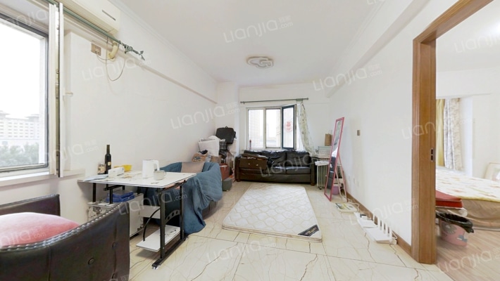 润成水云天二手房实景图