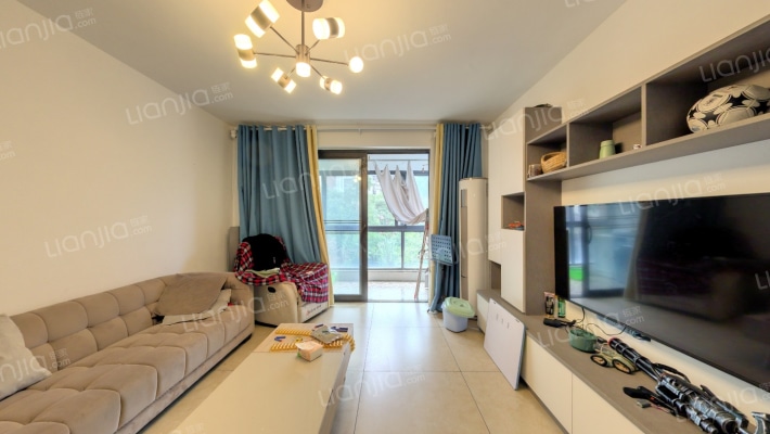 香山雅苑二手房实景图