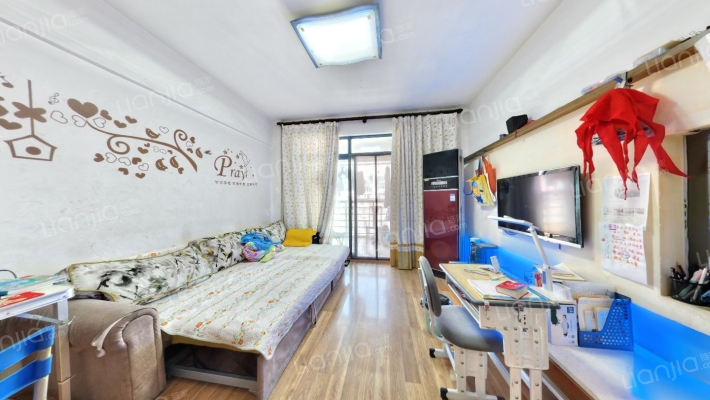 中央花园碧云天二手房实景图