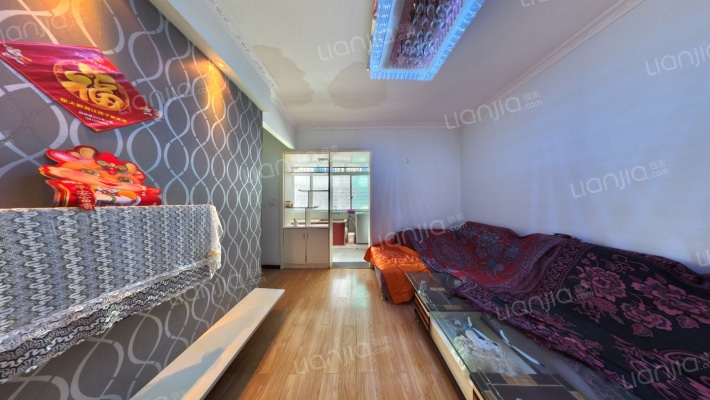 船员宿舍二手房实景图