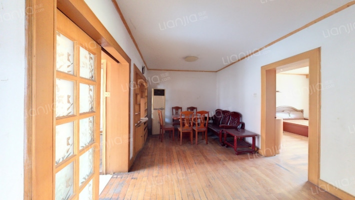 财茂园二手房实景图