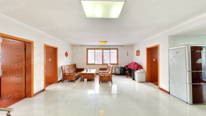 福会新村二手房实景图