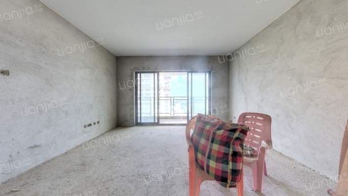 丘海警苑二手房实景图