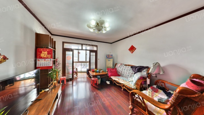 柏林爱乐小区二手房实景图