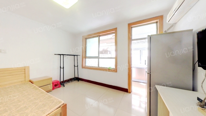 同合里二手房实景图