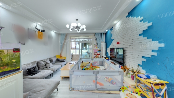 绿都褐石街区二期二手房实景图