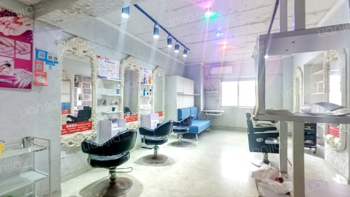 大学城·商业街二手房实景图