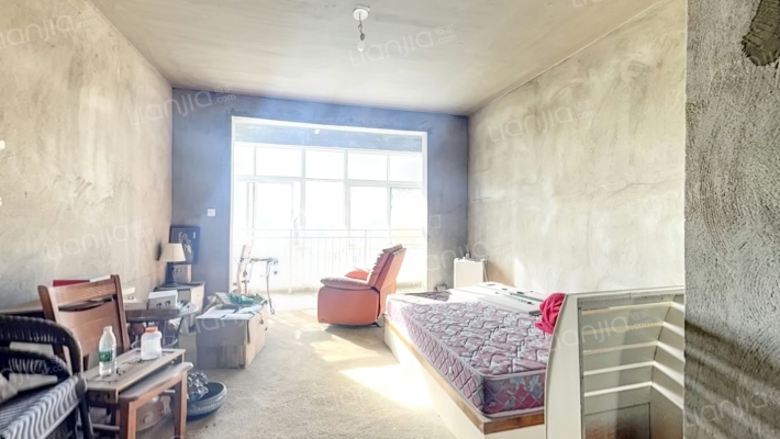 河南越调演员公寓二手房实景图