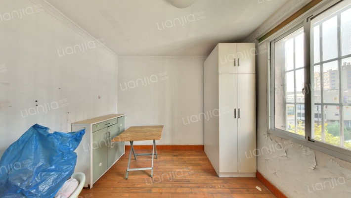 勤学路二手房实景图