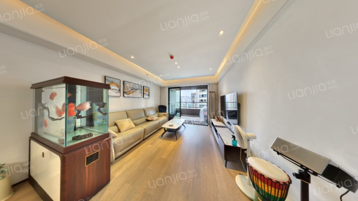 翡翠天麓二手房实景图