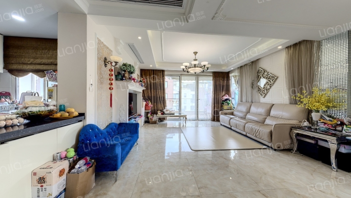 金地格林世界(布鲁斯郡)二手房实景图