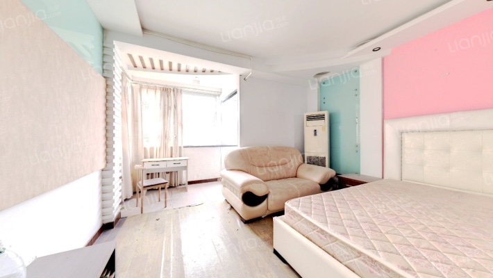 天平花园二手房实景图