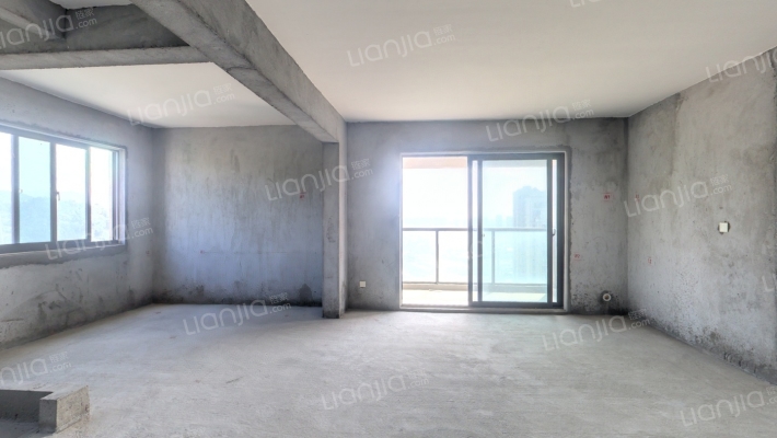 祥盛华庭二手房实景图