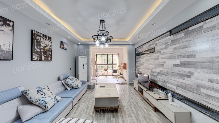 中一九骏二手房实景图