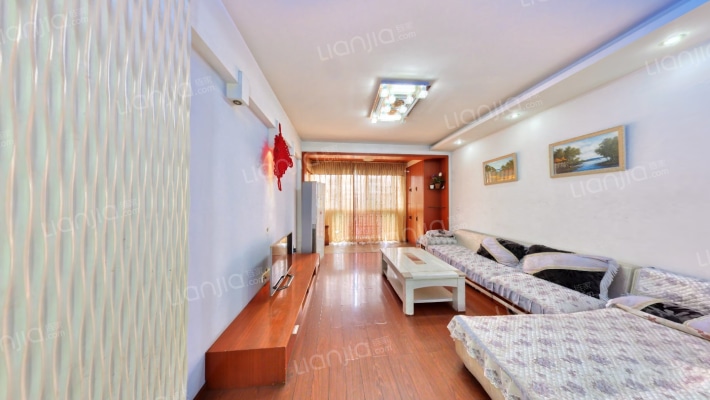 金府沁园二手房实景图