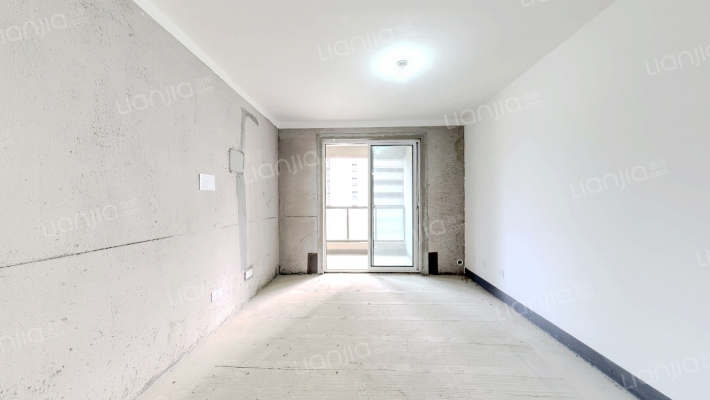 隐山观湖C区二手房实景图