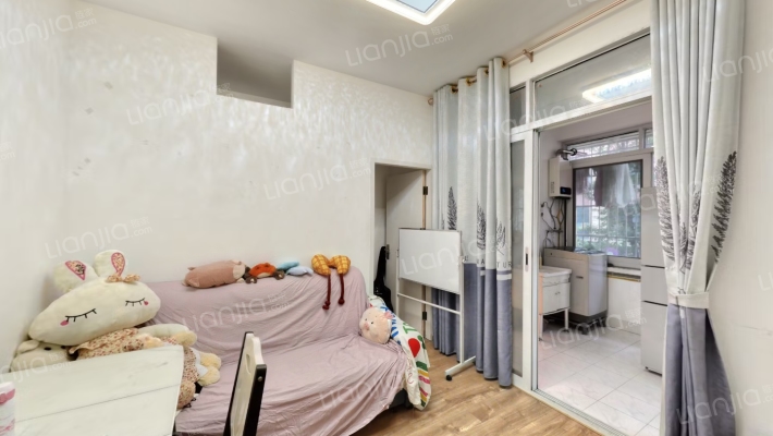 三强西路239号二手房实景图