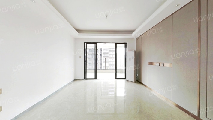 彰泰郡二手房实景图