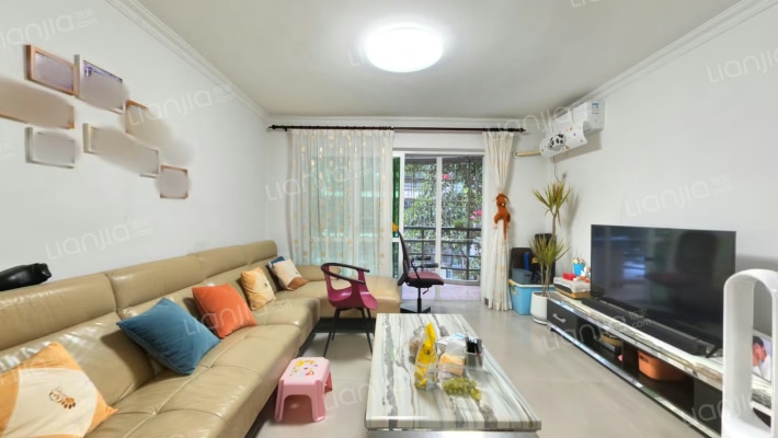 港湾花园二手房实景图