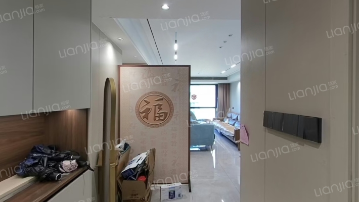 金城高尔夫一区二手房实景图