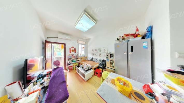 海天小区二手房实景图