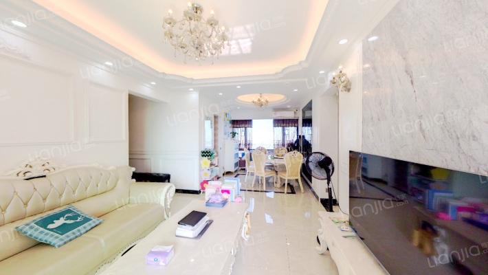 海伦湾二手房实景图