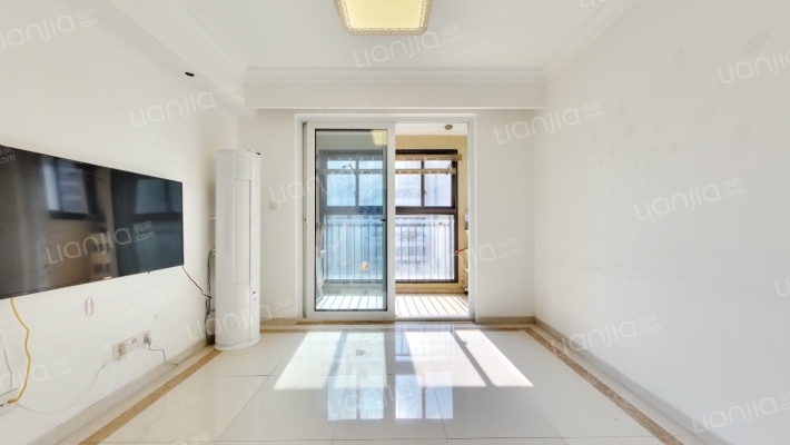 中海双湾锦园东区二手房实景图