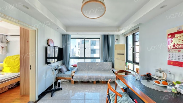 馨湖茗苑二手房实景图