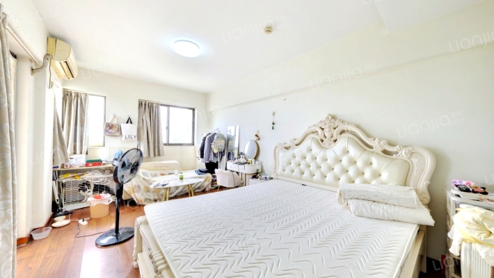 开元地中海二手房实景图