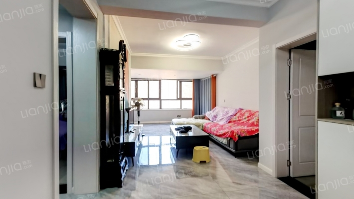 华恒中央公园二手房实景图