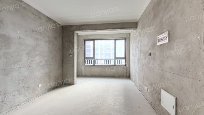 伊顿蓝庭二手房实景图