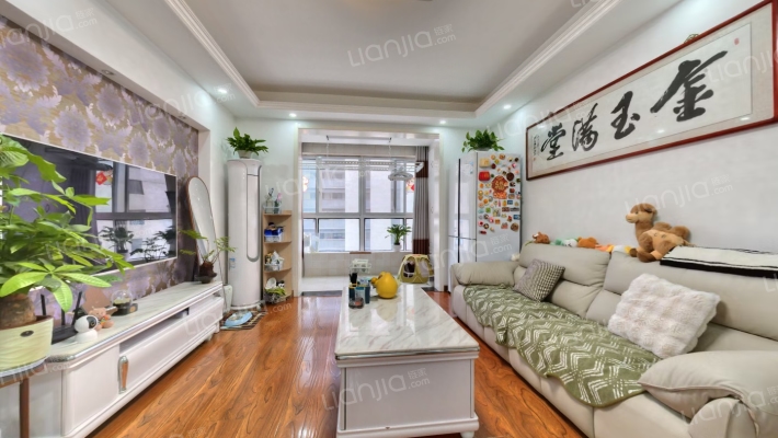 金盛田锦上二手房实景图