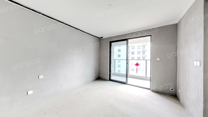 横辉景苑二手房实景图