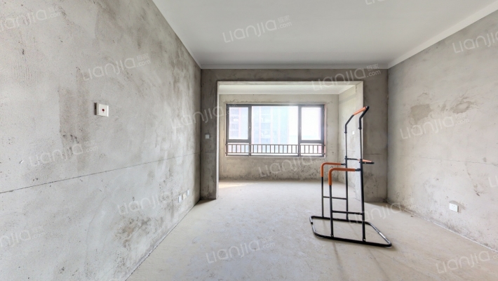 伊顿蓝庭二手房实景图