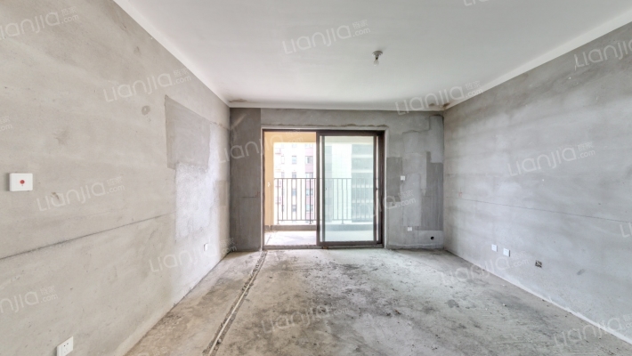 宝地中央湿地二手房实景图