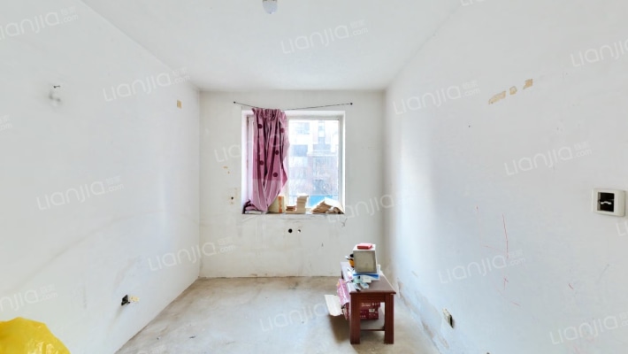 加华小城二手房实景图