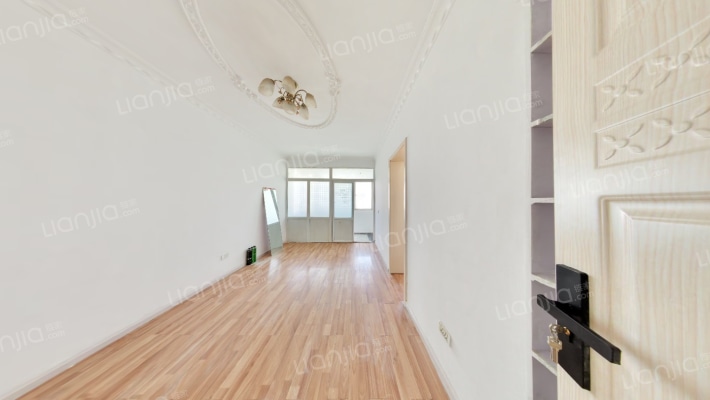 鲤鱼街8号二手房实景图