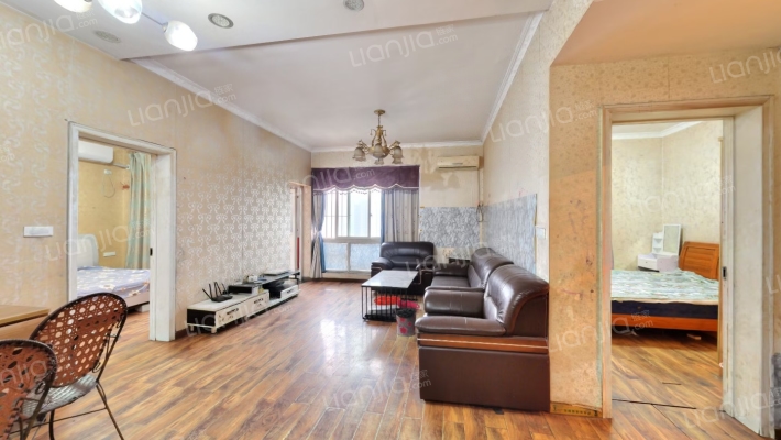 五月花房二手房实景图