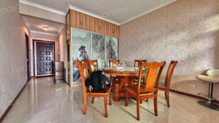 上东尚城二手房实景图