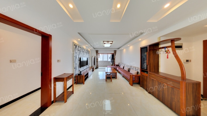 阳光100阿尔勒二手房实景图