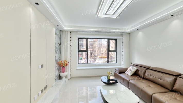 南北通透 双卫 户型方正  随时看房-