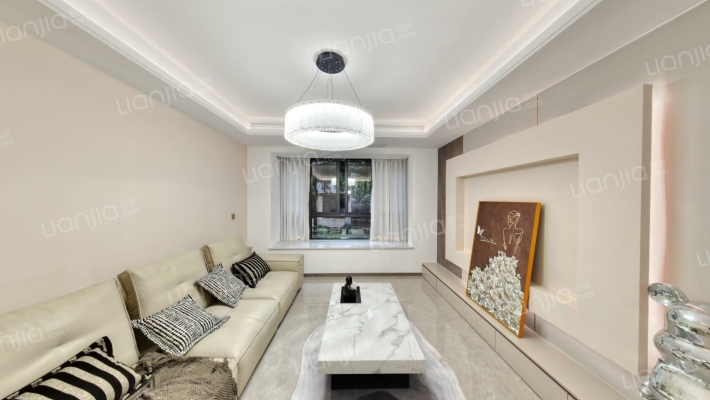 斌鑫丰泽园二手房实景图