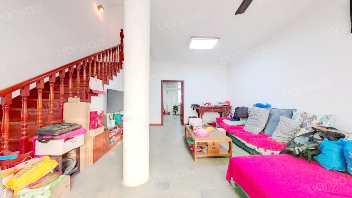 鸿运花园二手房实景图